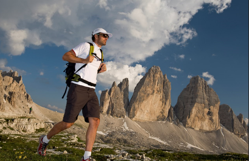 Hiking Clothing Essentials: Men's Quick-Dry Shorts for Beating Heat